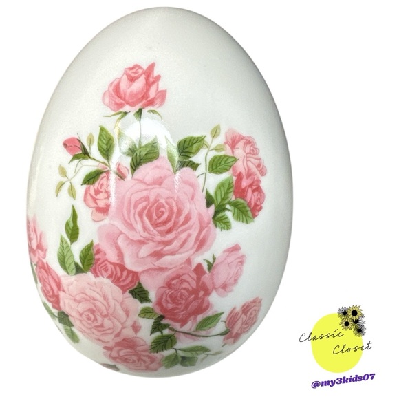 Vintage 1988 Avon Collectible Porcelain Egg With Pink Roses - Picture 1 of 5